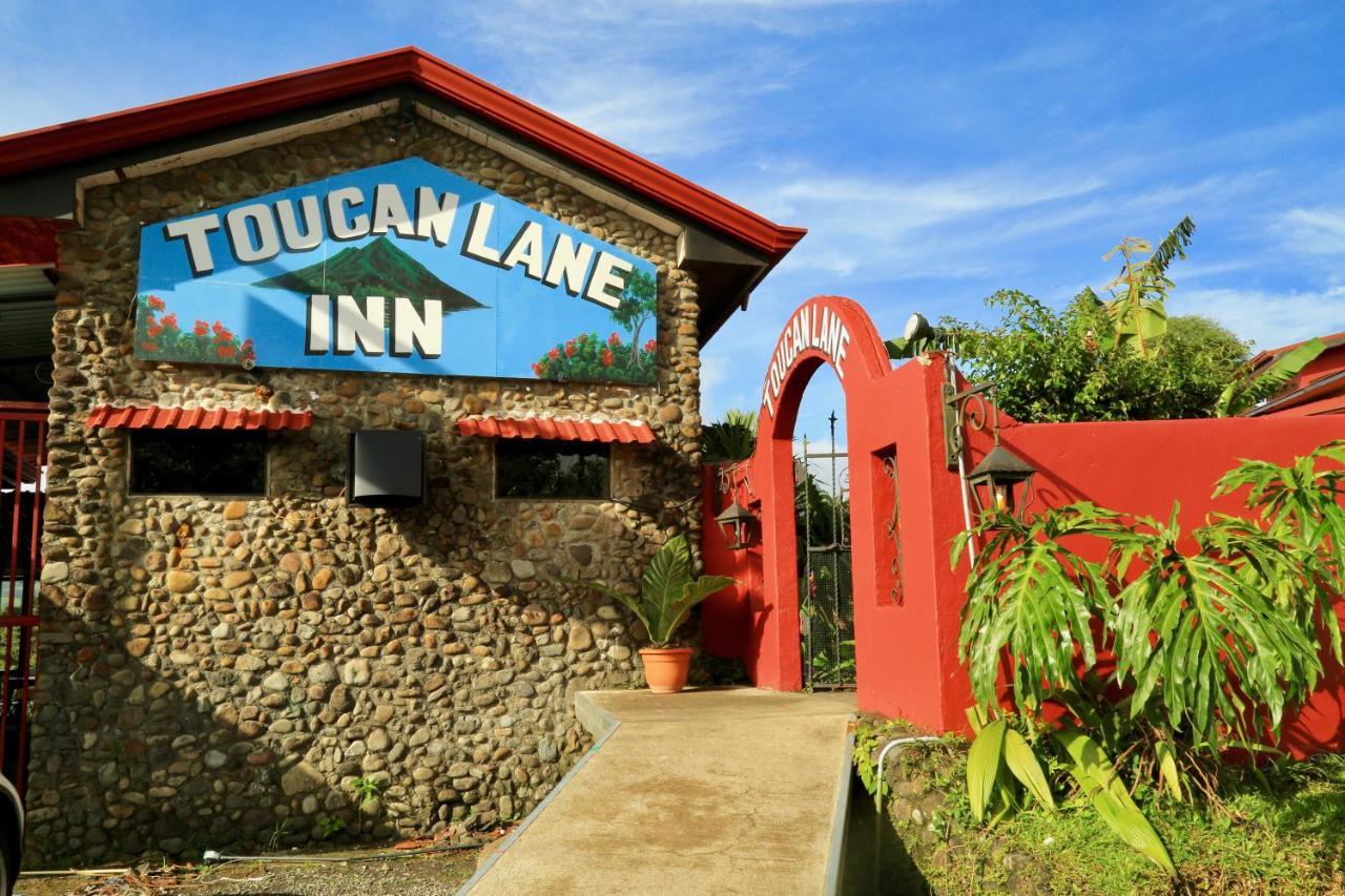 Toucan Lane Hotel And Restaurant Нуево-Аренал Екстер'єр фото